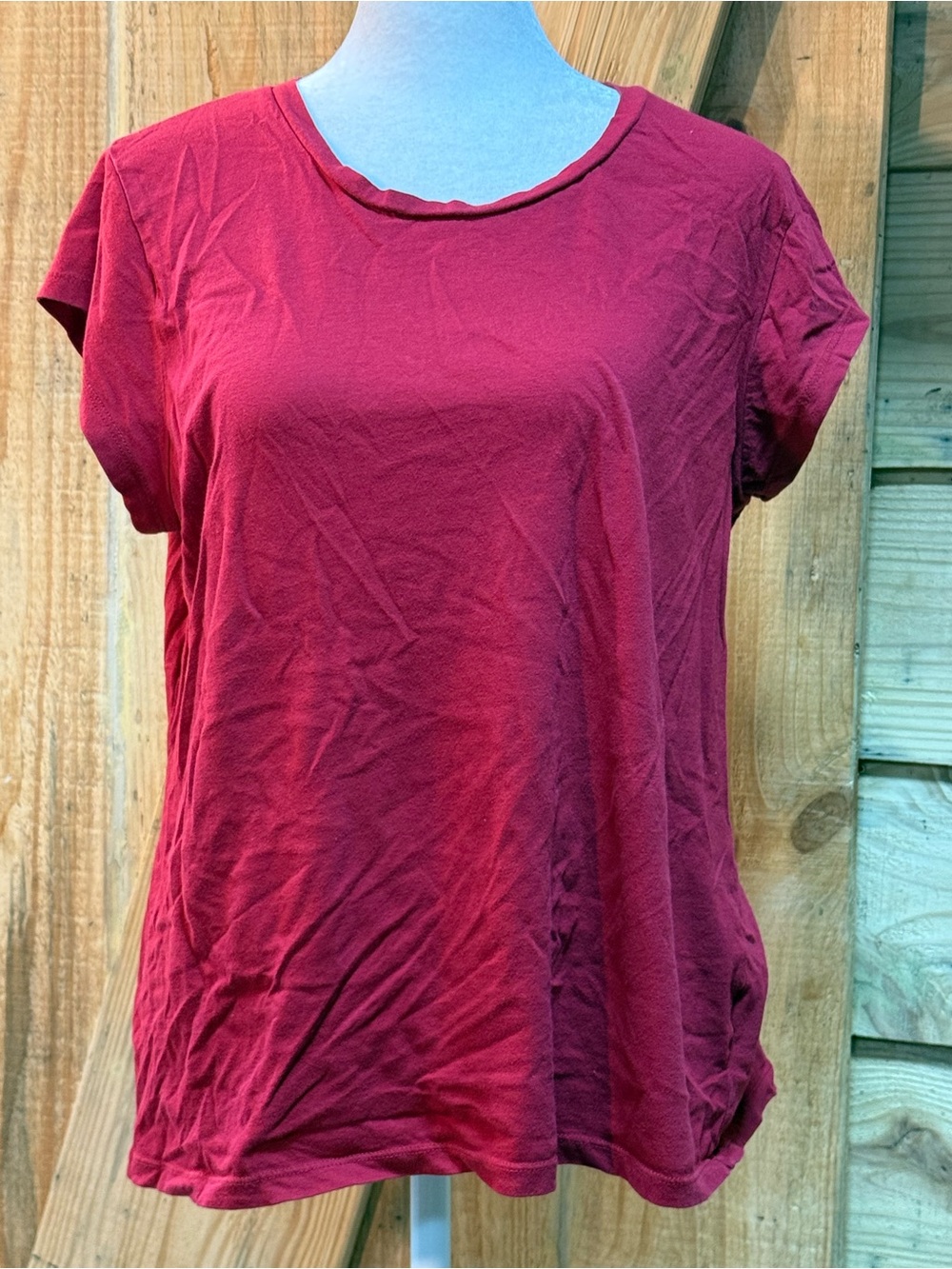 Universal Thread Women's Short Sleeve Crewneck Top - Wine Red